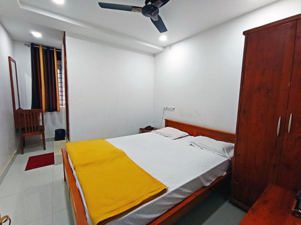 Staymaker Shri Shakti Residency Hubli Exterior foto