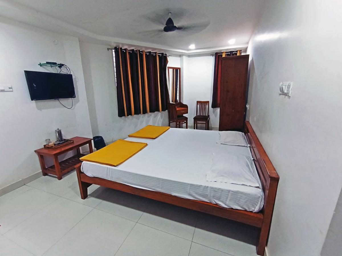Staymaker Shri Shakti Residency Hubli Exterior foto