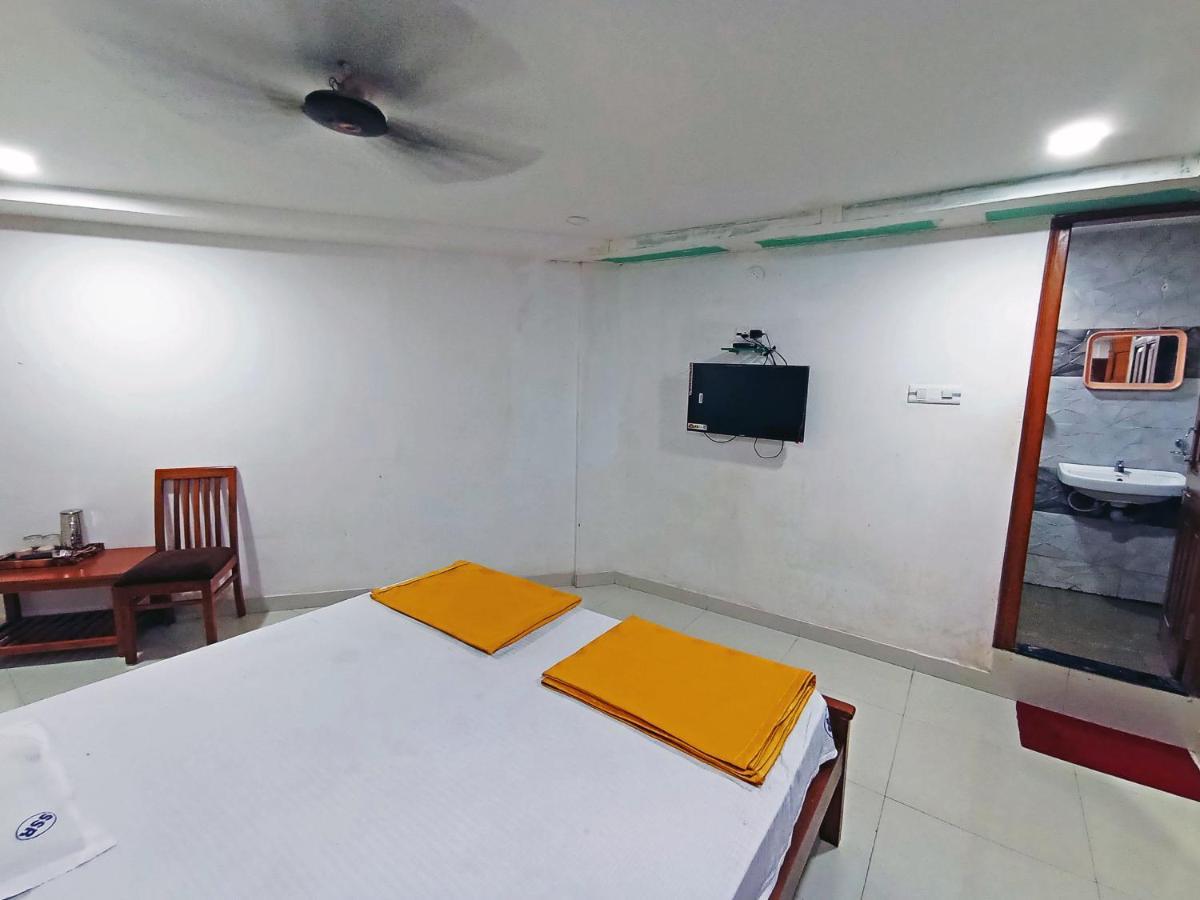 Staymaker Shri Shakti Residency Hubli Exterior foto