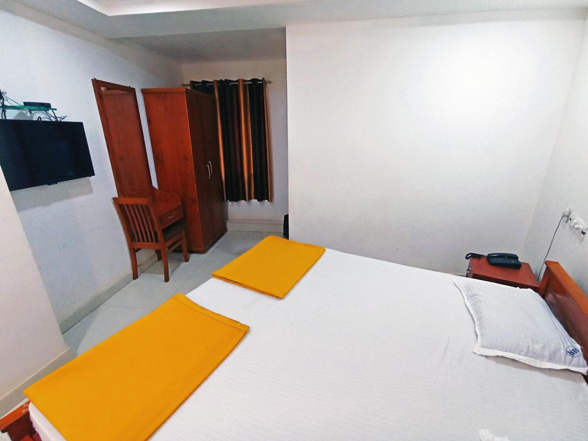 Staymaker Shri Shakti Residency Hubli Exterior foto